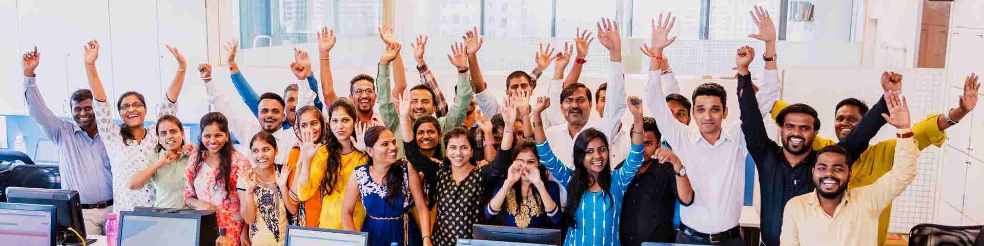 Cheering group of people at an SAP Community Meetup